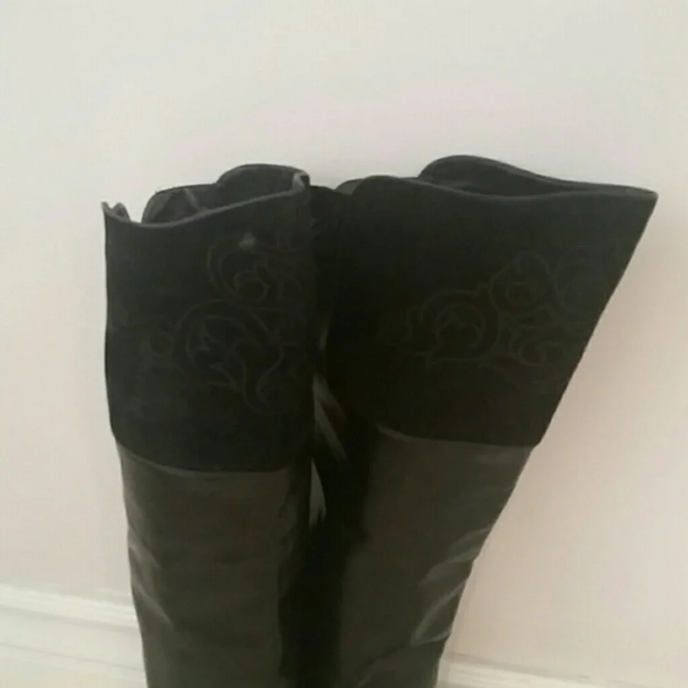 Vintage Italian Boots D'Rossana by karina knee high boots.